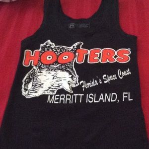 Black hooters tank top.